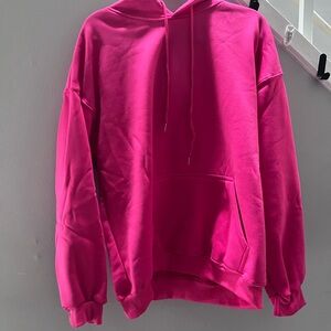 006: NWOT Vibrant Pink Hoodie